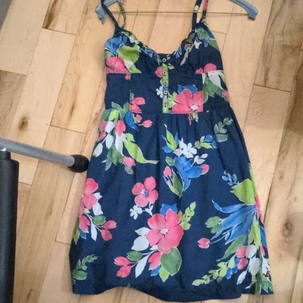 Floral hollister dress